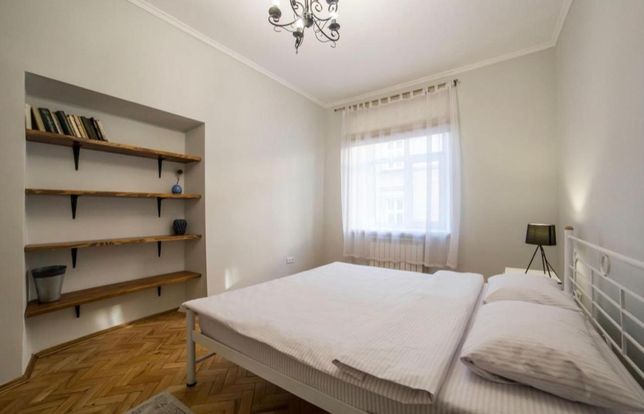 Vidfort Вірменська Lviv Buitenkant foto